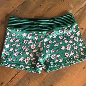 IAB Shorts Large (10)